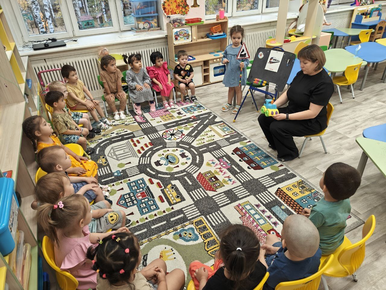 Беседа о железнодорожном транспорте и запрещающих знаках