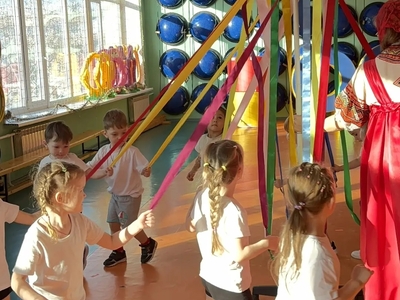 Масленичная карусель