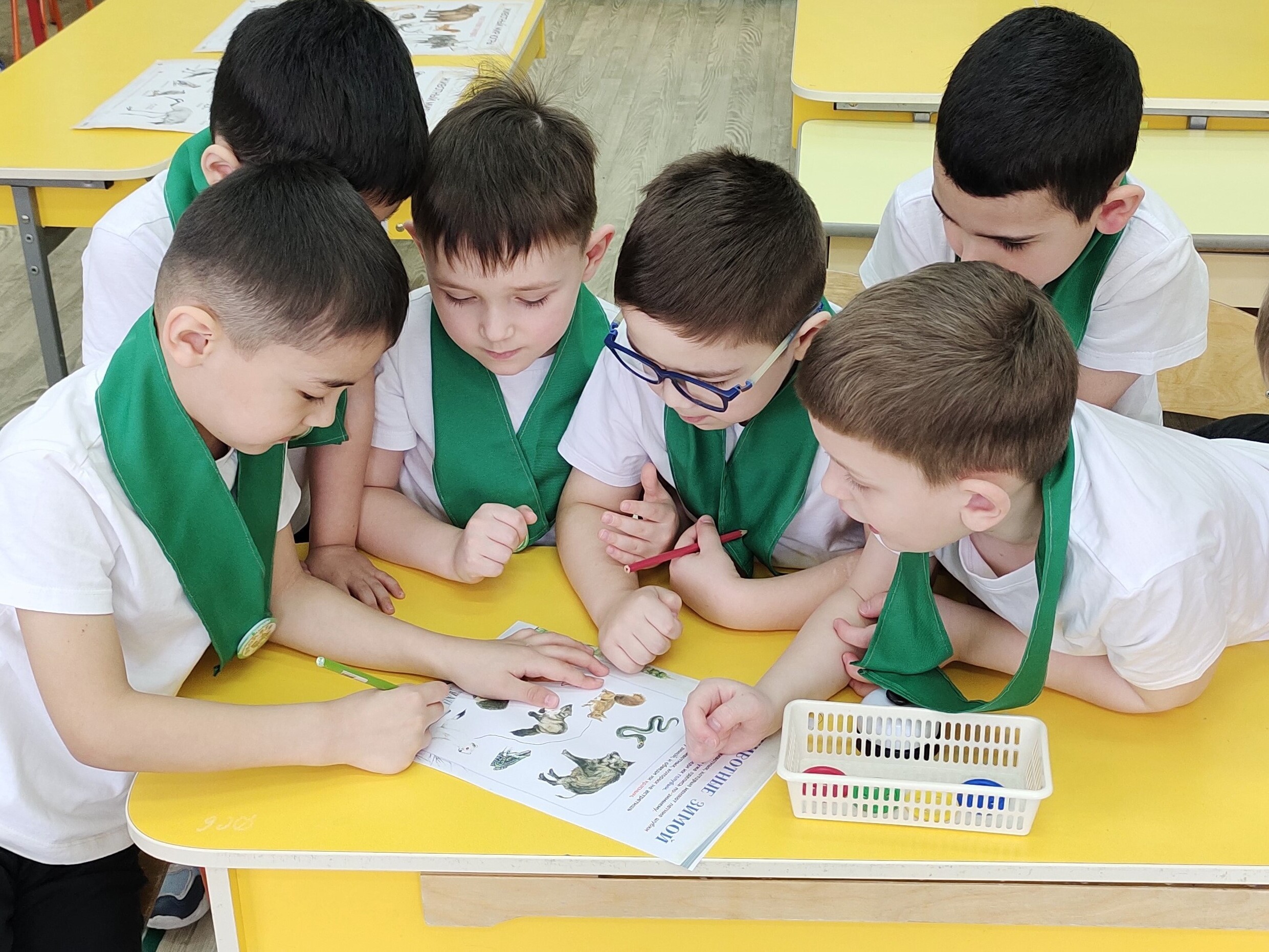 Умники думают над заданием